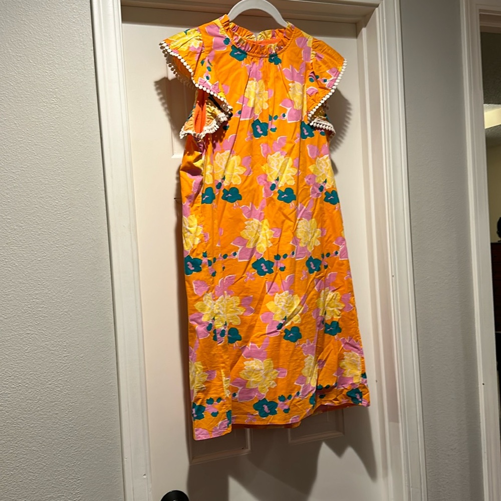 Sleeveless with ruffle mini dress